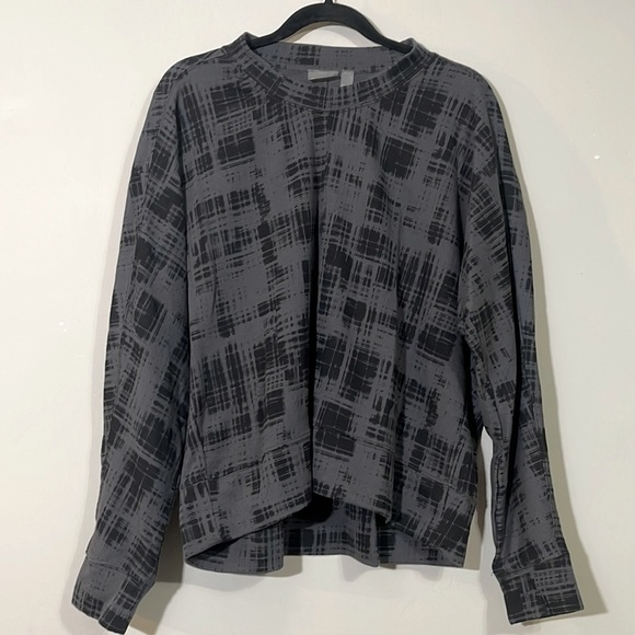 Zella Tops - Zella Grey Crew Pullover Sweatshirt